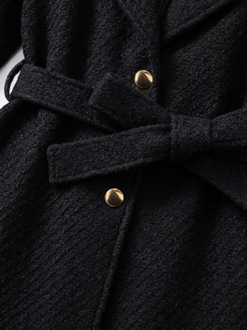 Black Elegant Women's Coat With Patchwork Fur Cuffs And Single-Breasted Buttons - Picture 5 of 7